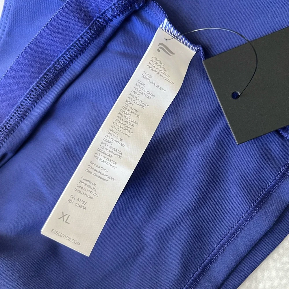 NEW - Fabletics Anywhere Built-In-Bra Tank in Nightfall Blue - Picture 7 of 13